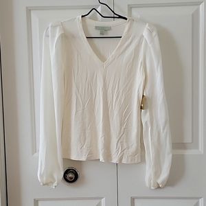 White Blouse with Puffy Sleeves